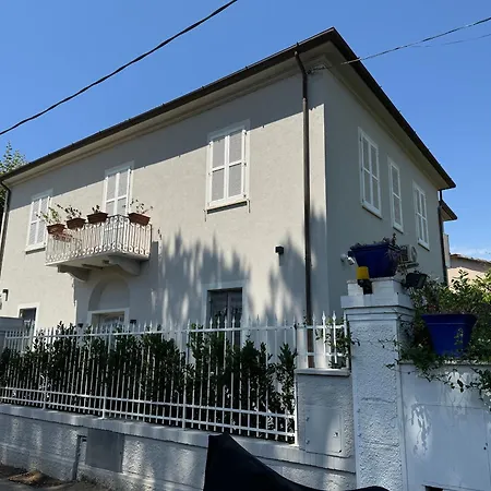 아파트 1013 *