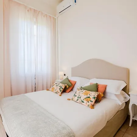 1013 Apartament
